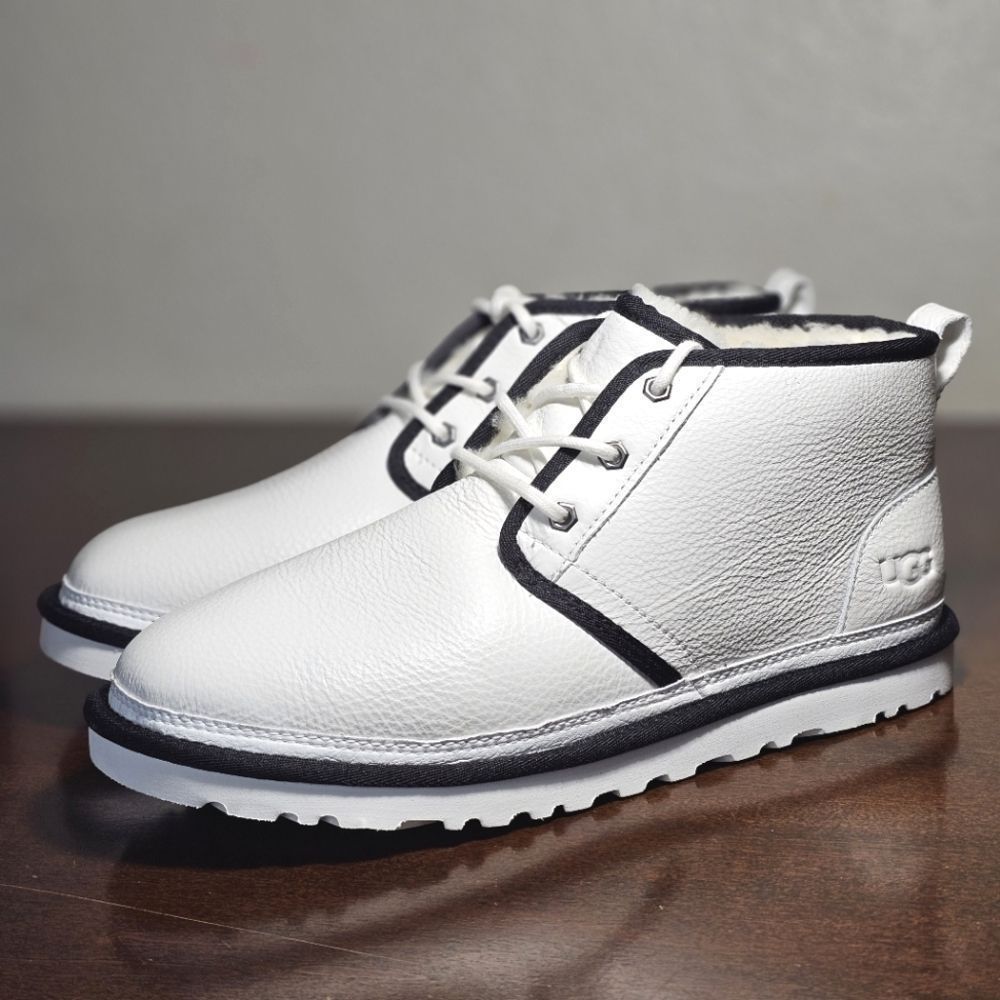 UGG Neumel Leather Chukka Boots Men's 8 White Black Wool Lined 1133777 Plush New